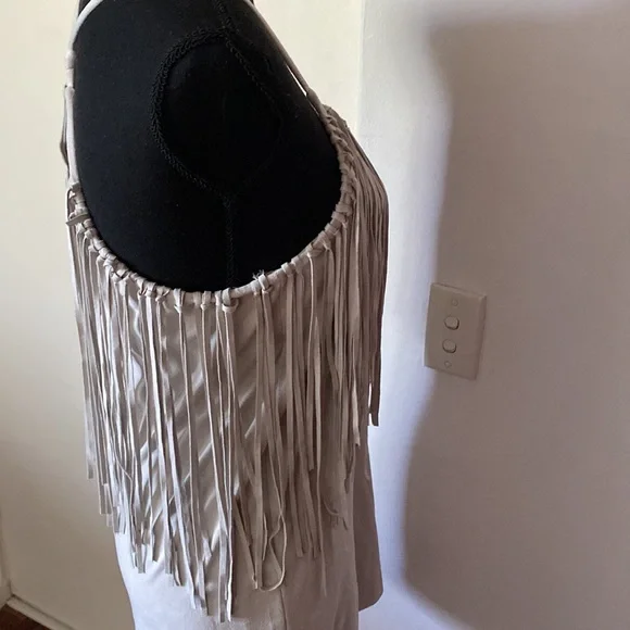 Zara Trafaluc Party Top Suede Off White Fringe Haltered Medium Pre Owned EC - Picture 7 of 13